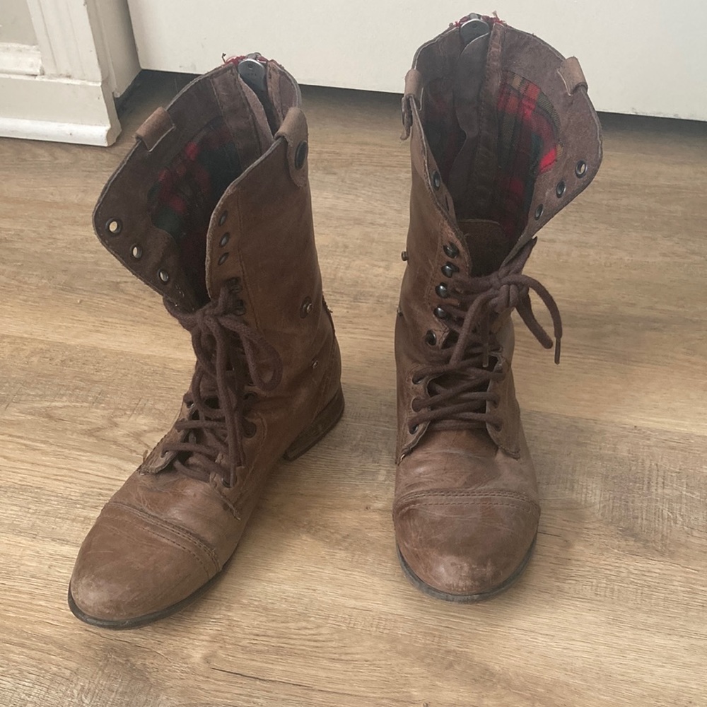 Steve Madden Troopa Boots. 7.5 womens.